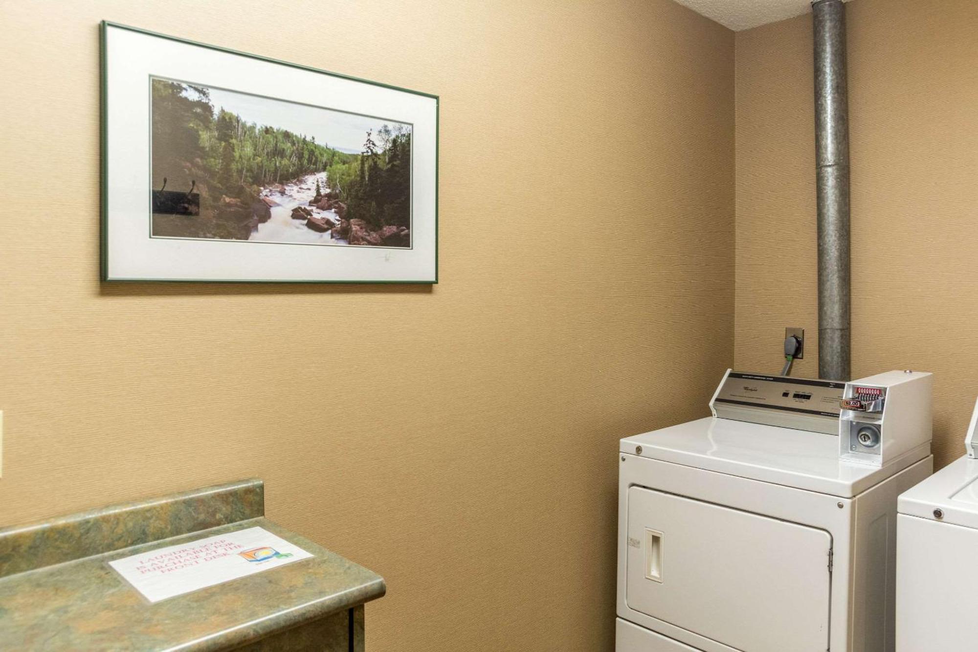 Comfort Inn West Ντουλούθ Εξωτερικό φωτογραφία